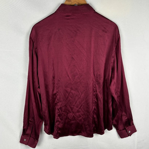 Chicos LongSleeve Button Down Shirt Stretch Silk Sz 3= XL Burgundy Classic Party - Picture 3 of 9